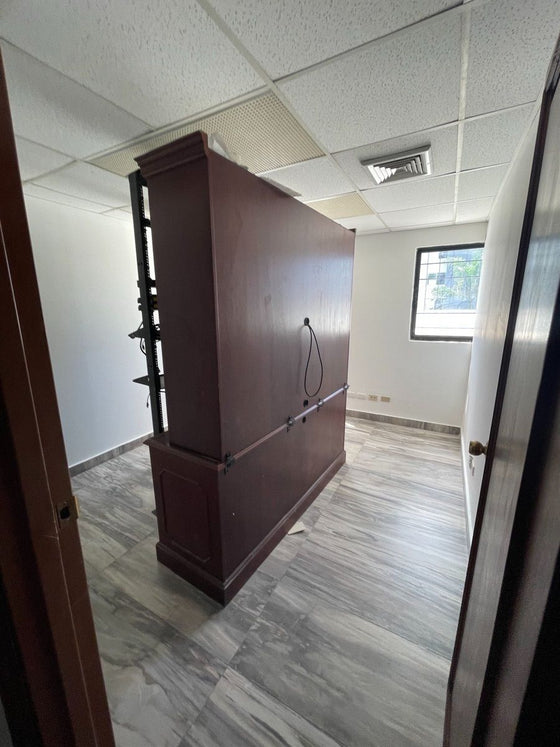 Oficina alquiler Reyna 1 La Esperilla, Santo Domingo