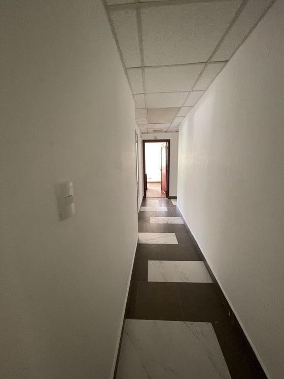 Oficina alquiler Reyna 1 La Esperilla, Santo Domingo