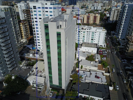 Edificio oficinas venta alquiler Piantini, Santo Domingo