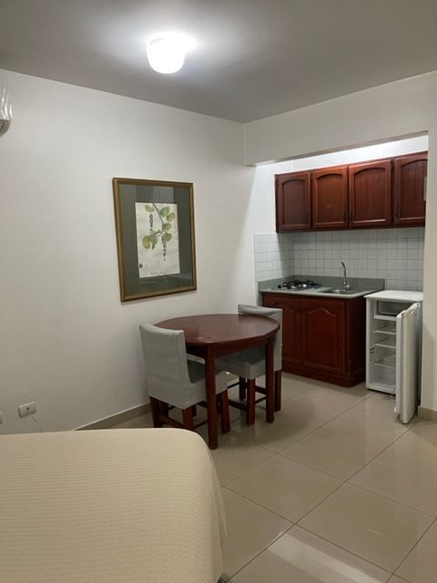Aparta hotel venta Zona Universitaria Santo Domingo