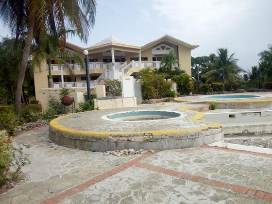 Terreno hotelero con playa venta Hotel Luperón, Puerto Plata