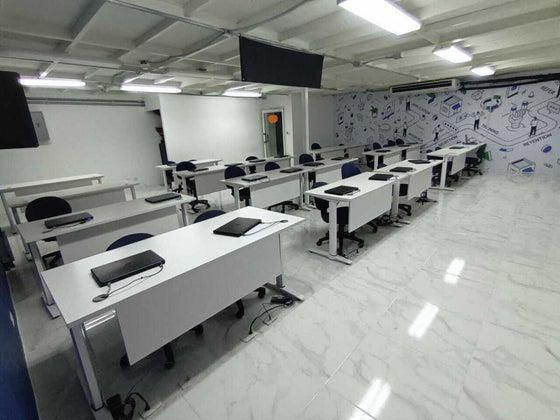 Oficina call center alquiler, Plug and Play La Esperilla, Santo Domingo