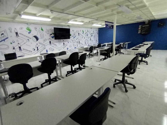 Oficina call center alquiler, Plug and Play La Esperilla, Santo Domingo