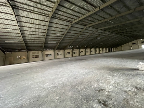 Nave industrial alquiler Zona Franca HainaMosa II