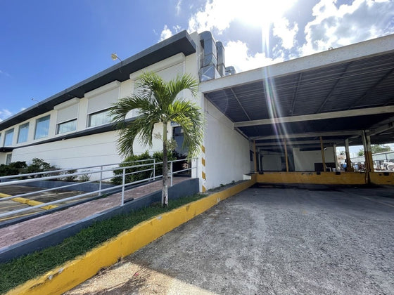 Naves Industriales y Tecnológicas desde 239 hasta 6,196 m² en Alquiler | Zona Franca Hainamosa I y II, Santo Domingo Este