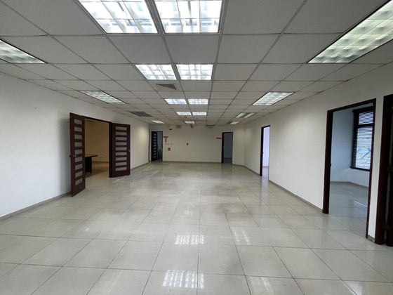 Oficinas alquiler JFK Miraflores Santo Domingo