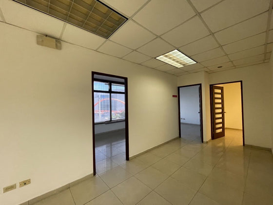 Oficinas alquiler JFK Miraflores Santo Domingo