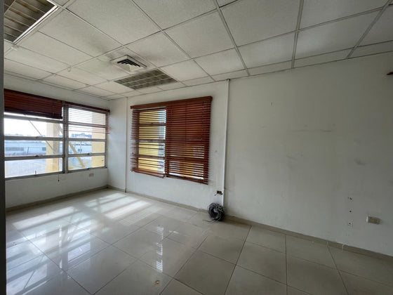 Oficinas alquiler JFK Miraflores Santo Domingo
