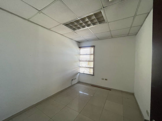 Oficinas alquiler JFK Miraflores Santo Domingo