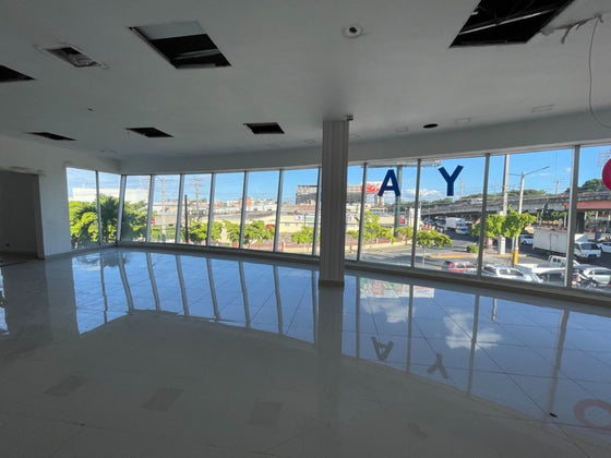 Local Comercial u Oficina de 434 m² en Venta como Inversión | Plaza Metropolitana – Av. John F. Kennedy, Santo Domingo