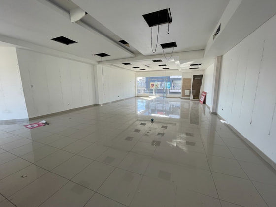 Local Comercial u Oficinas de 697 m² en Venta como Inversión | Plaza Metropolitana – Av. John F. Kennedy, Santo Domingo
