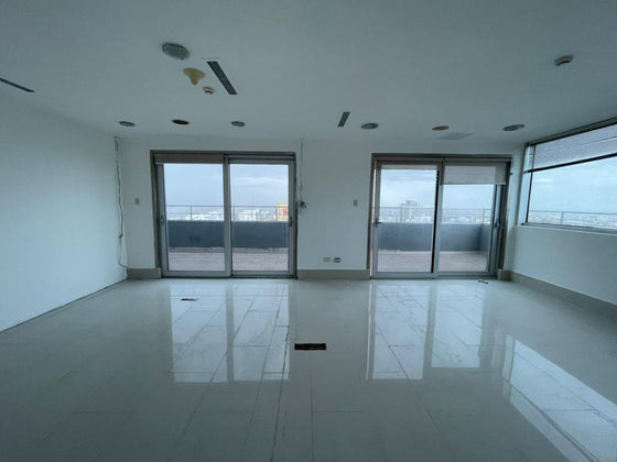 Oficina alquiler Naco, Santo Domingo