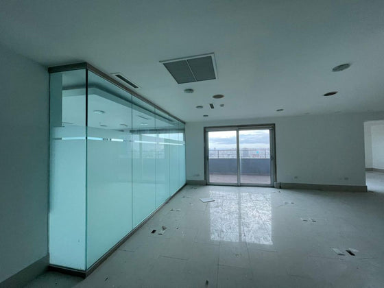 Oficina alquiler Naco, Santo Domingo