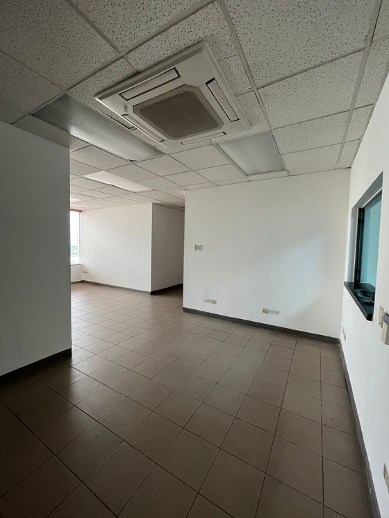 Oficinas alquiler La Julia, Santo Domingo