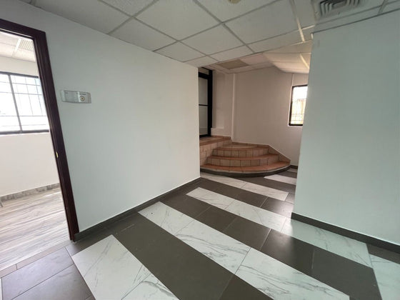 Oficina alquiler Reyna 1 La  Esperilla Santo Domingo