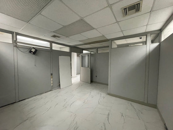 Oficina alquiler Reyna 1 La  Esperilla Santo Domingo