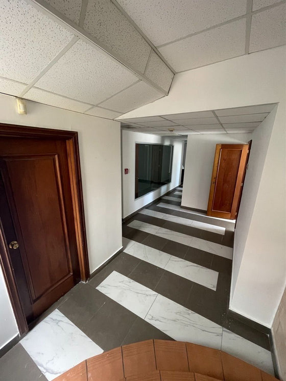 Oficina alquiler Reyna 1 La  Esperilla Santo Domingo