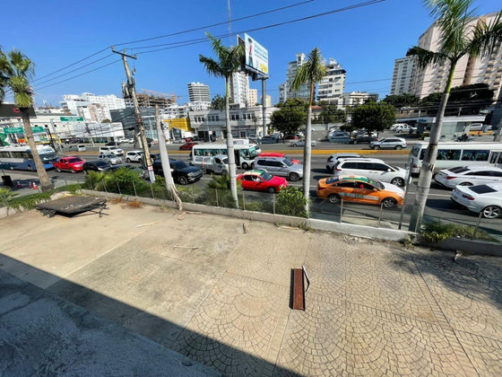 Alquiler local comercial 27 de Febrero, Naco, Santo Domingo