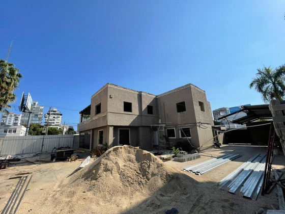 Alquiler local comercial 27 de Febrero, Naco, Santo Domingo