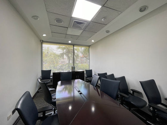 Oficinas alquiler JFK Miraflores Santo Domingo