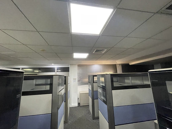 Oficinas desde 244 hasta 2,762 m² en Alquiler | Av. John F. Kennedy, Miraflores, Santo Domingo (A Remodelar)