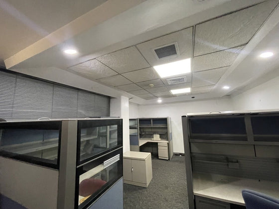 Oficinas desde 244 hasta 2,762 m² en Alquiler | Av. John F. Kennedy, Miraflores, Santo Domingo (A Remodelar)