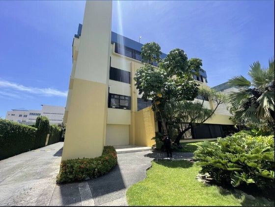 Oficinas alquiler JFK Miraflores Santo Domingo