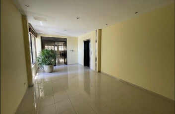 Oficinas desde 244 hasta 2,762 m² en Alquiler | Av. John F. Kennedy, Miraflores, Santo Domingo (A Remodelar)-21