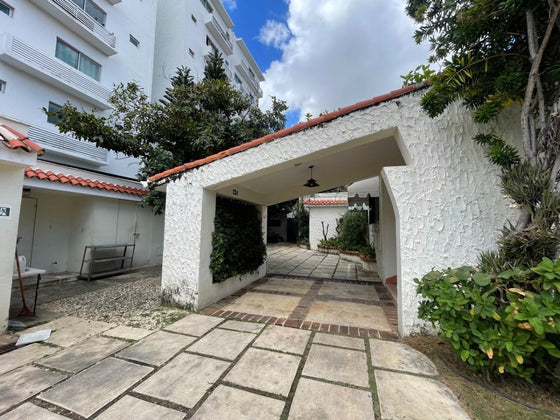 Oficinas Local Comercial Alquiler Gazcue Santo Domingo