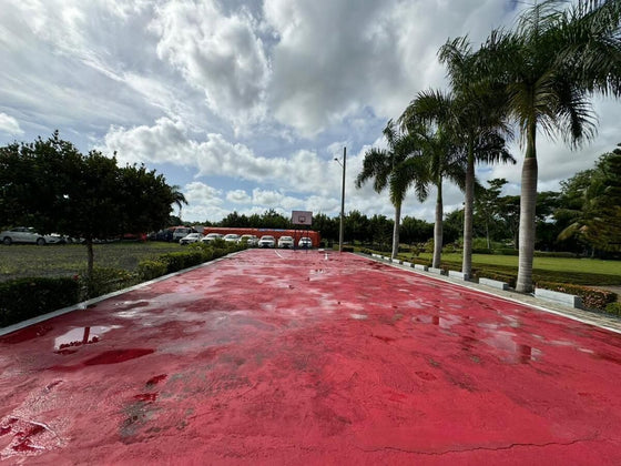 Casa Club sobre 37,142 m² de Terreno en Venta | La Cuaba, Santo Domingo Oeste