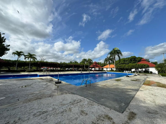 Casa Club sobre 37,142 m² de Terreno en Venta | La Cuaba, Santo Domingo Oeste