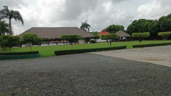 Casa Club sobre 37,142 m² de Terreno en Venta | La Cuaba, Santo Domingo Oeste