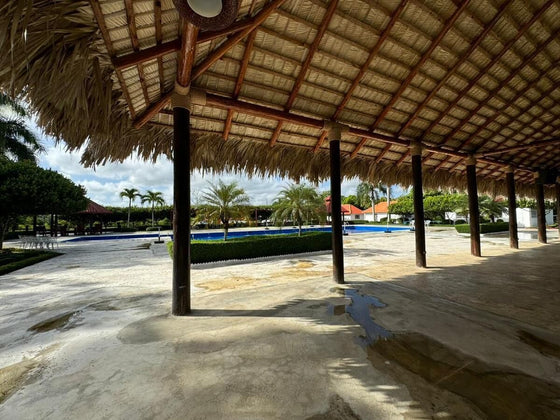 Casa Club sobre 37,142 m² de Terreno en Venta | La Cuaba, Santo Domingo Oeste