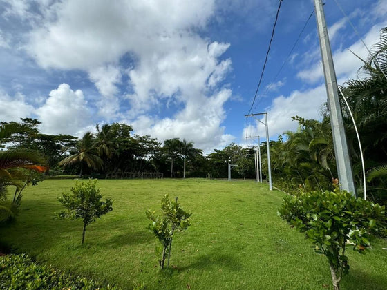 Casa Club sobre 37,142 m² de Terreno en Venta | La Cuaba, Santo Domingo Oeste