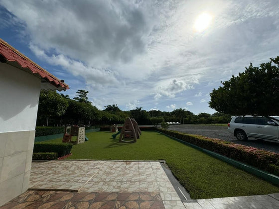 Casa Club sobre 37,142 m² de Terreno en Venta | La Cuaba, Santo Domingo Oeste