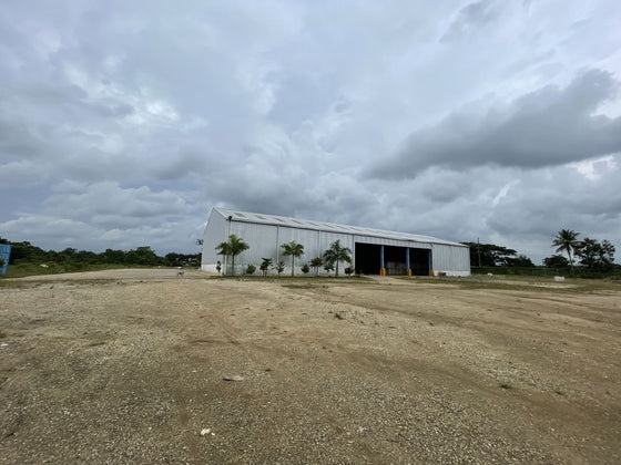 Nave Industrial sobre 68,000 m² de Terreno en Venta | El Higüero, Santo Domingo Norte