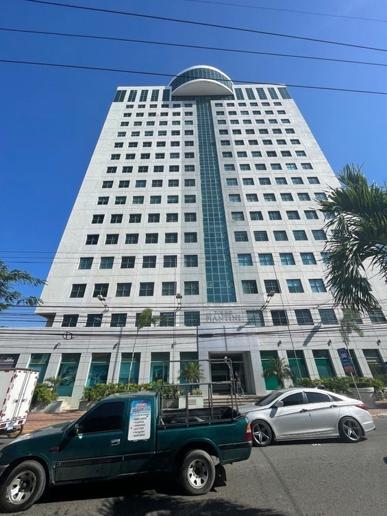Locales comerciales oficina alquiler PIANTINI Santo Domingo