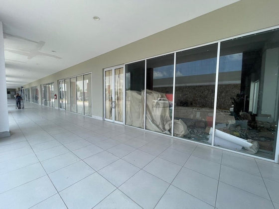 Locales comerciales oficina alquiler Pueblo Bavaro, Bavaro City Center