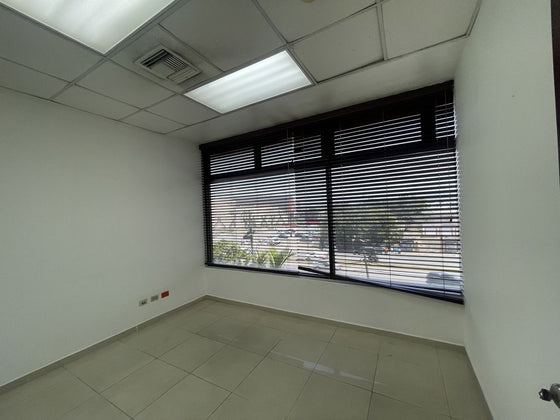 Alquiler oficinas JFK Miraflores Santo Domingo