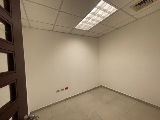 Alquiler oficinas JFK Miraflores Santo Domingo