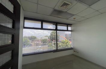Oficinas desde 244 hasta 2,762 m² en Alquiler | Av. John F. Kennedy, Miraflores, Santo Domingo (A Remodelar) oficinas JFK Miraflores Santo Domingo-34