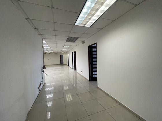 Alquiler oficinas JFK Miraflores Santo Domingo