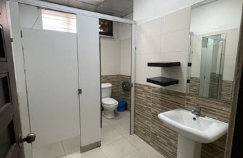 Oficinas desde 244 hasta 2,762 m² en Alquiler | Av. John F. Kennedy, Miraflores, Santo Domingo (A Remodelar) oficinas JFK Miraflores Santo Domingo-20