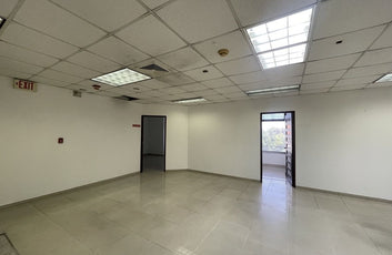 Oficinas desde 244 hasta 2,762 m² en Alquiler | Av. John F. Kennedy, Miraflores, Santo Domingo (A Remodelar) oficinas JFK Miraflores Santo Domingo-30