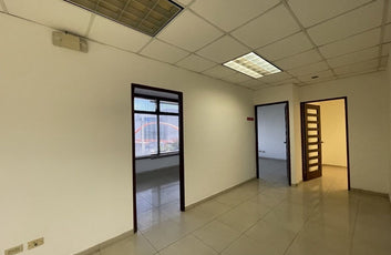 Oficinas desde 244 hasta 2,762 m² en Alquiler | Av. John F. Kennedy, Miraflores, Santo Domingo (A Remodelar) oficinas JFK Miraflores Santo Domingo-13