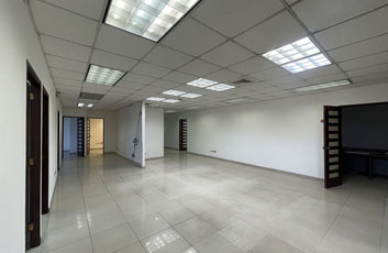 Oficinas desde 244 hasta 2,762 m² en Alquiler | Av. John F. Kennedy, Miraflores, Santo Domingo (A Remodelar) oficinas JFK Miraflores Santo Domingo-38