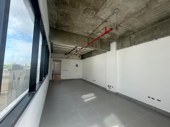 Oficinas alquiler Corporativo 2020 Arroyo Hondo, Santo Domingo 305 306