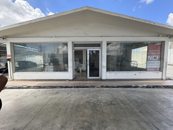 Locales Comerciales Alquiler en Estaciones de Combustible Santo Domingo