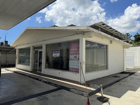Locales Comerciales Alquiler en Estaciones de Combustible Santo Domingo