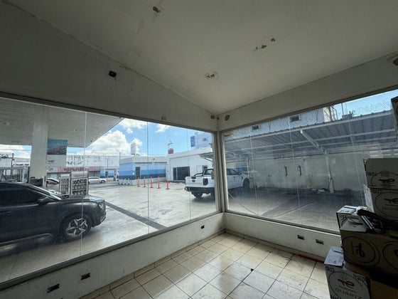 Locales Comerciales Alquiler en Estaciones de Combustible Santo Domingo